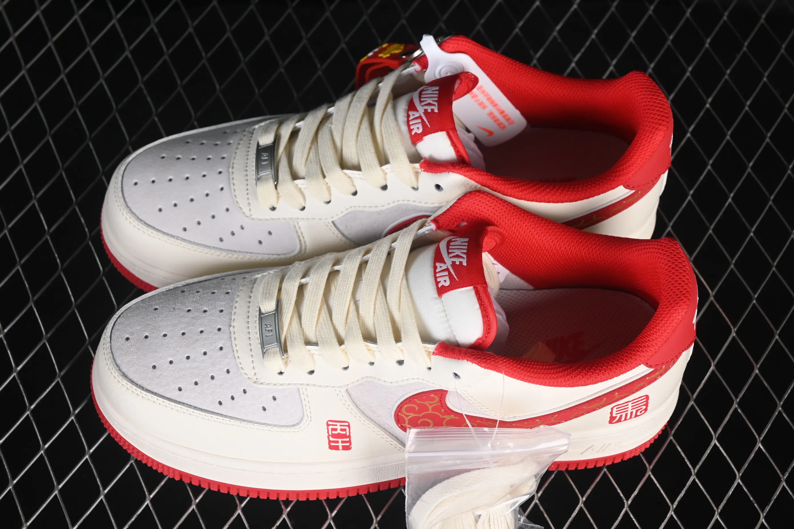All categories Nk Air Force 1 Air Force series Nk Air Force 1 Low Air Force low-top Nike Air Force 1'07 Low Good luck in the Year of the Horse Air Force 1 low-top casual sneakers HT5088-613